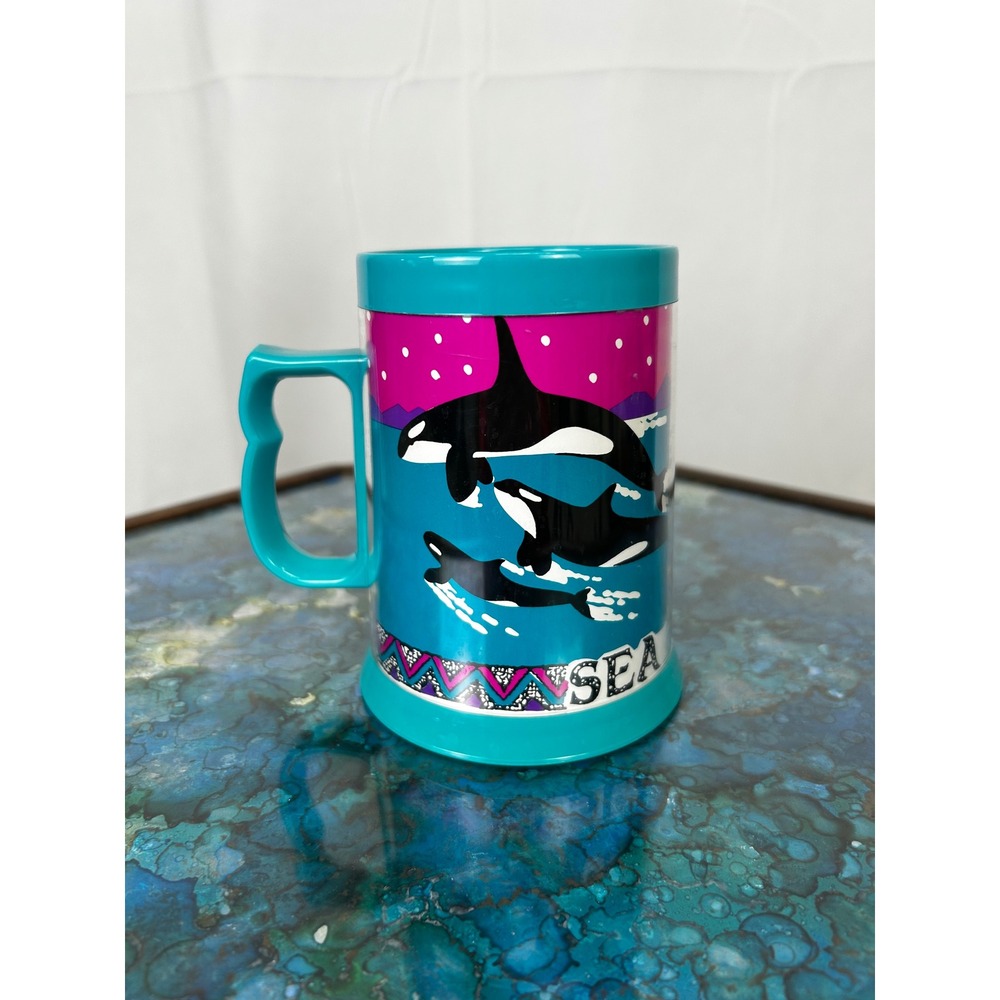 Vintage SeaWorld Orca Thermo Serv Insulated Mug 1990s Killer Whale